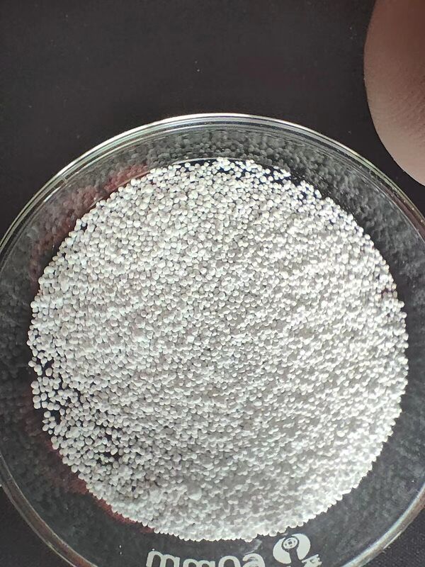 بدون رائحة وشكل كرة غير مغلفة 80٪ بوتيرات الصوديوم للدواجن